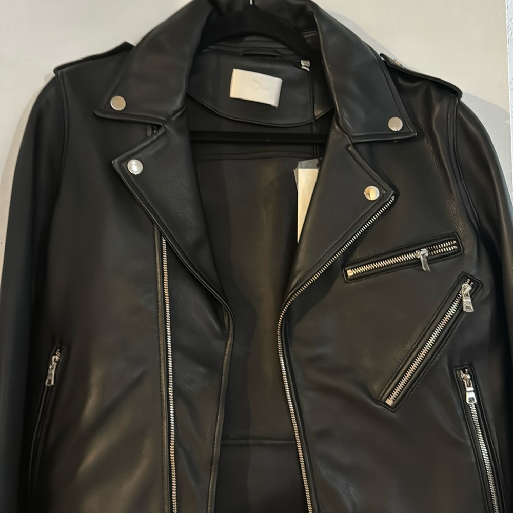 Beautiful 7 for All Mankind leather jacket in size M